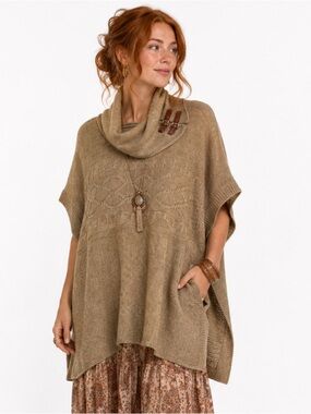Catherine Maldrino Sweater Wool Blend‎ Tan Beige Neutral Turtleneck Tunic
Medium